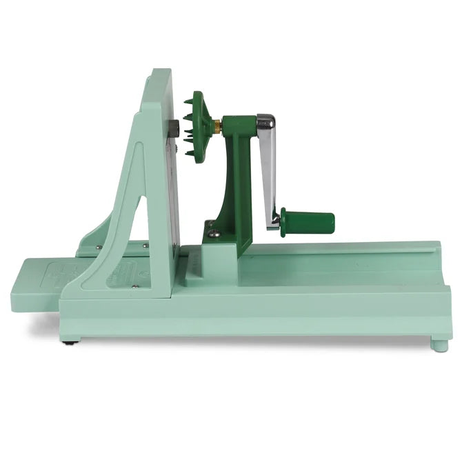 Turning Vegetable Slicer